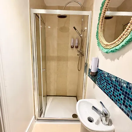 홈스테이 Liffey Valley Homestay